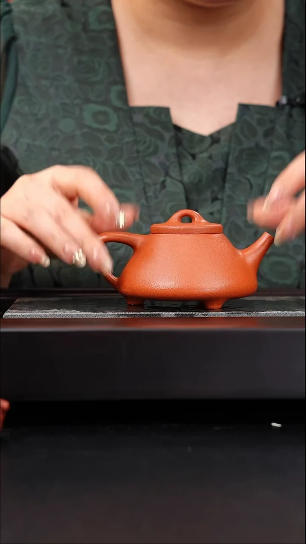 茶壶紫砂全手工纯红降坡30目子冶石瓢200cc李倩
