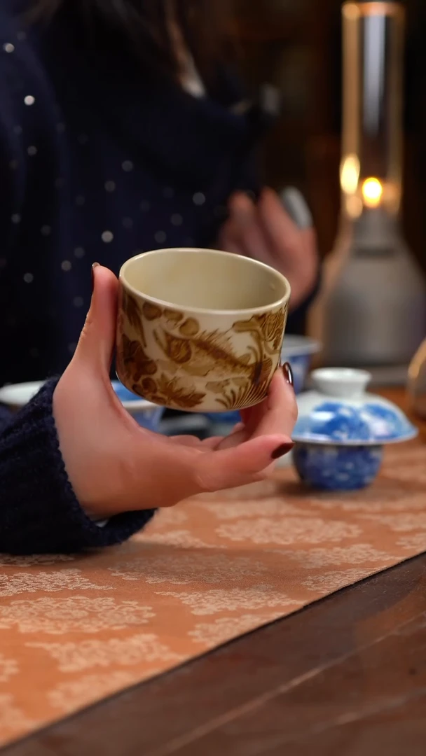 【闪购商品】匡庐问津鱼藻直口杯