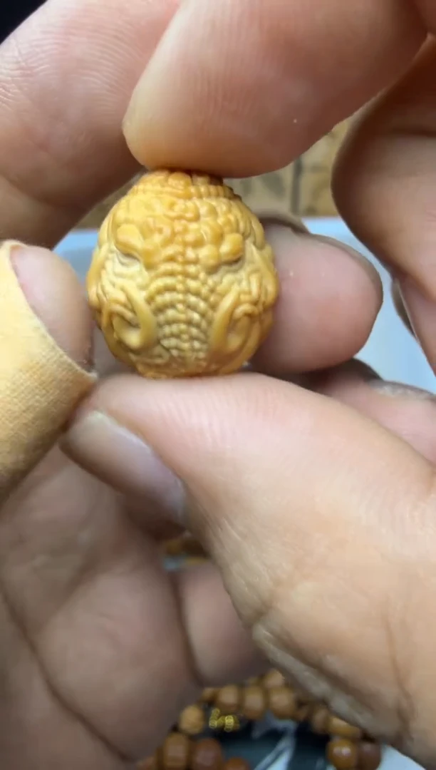 吊坠猴头核桃象神 素