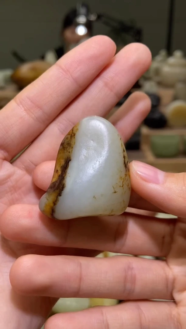 未镶嵌和田玉挂件新疆和田玉原石挂件