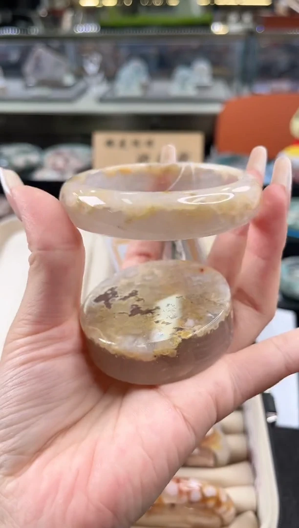 未镶嵌手镯石英质玉56圈口 （赠品镯心）352272