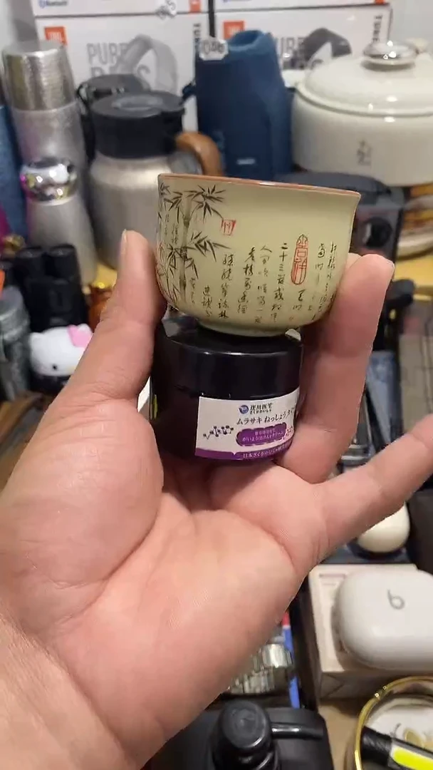 手工艺品琉璃冬*闪购商品如图所示