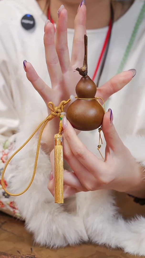 70漆艺工艺小葫芦9.9