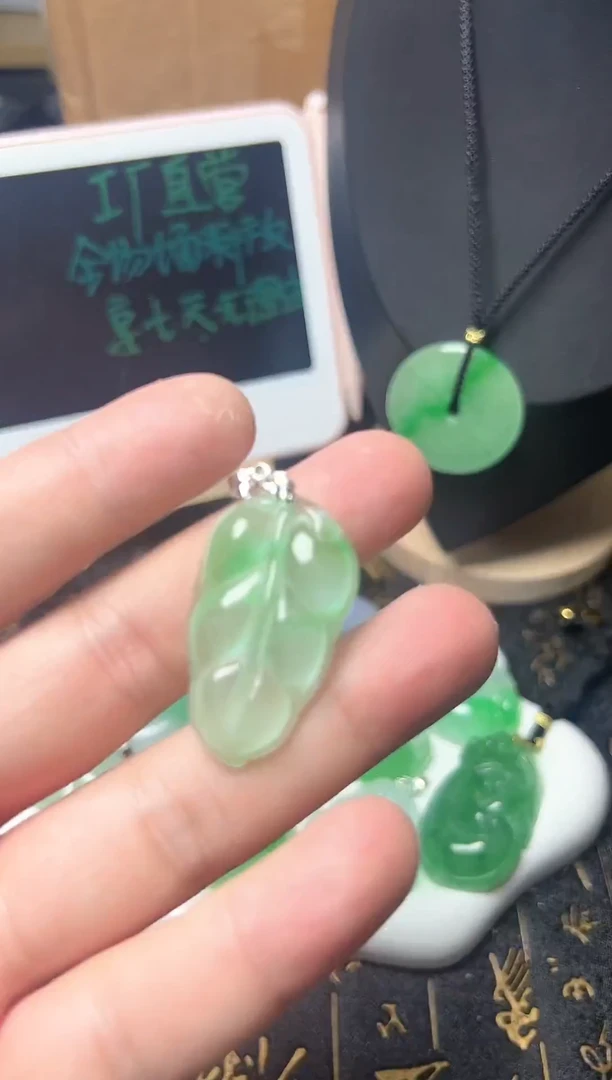 颈饰未镶嵌翡翠所见即所得，一图一物
