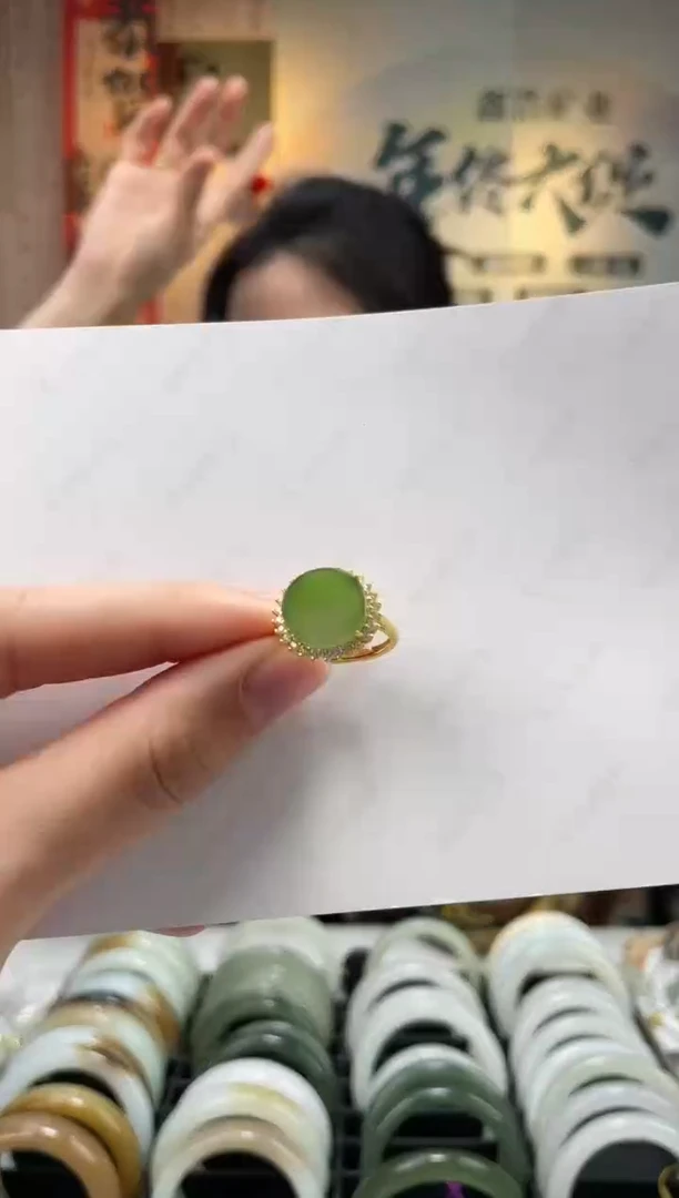 【闪购商品】和田玉戒指银S925镶嵌碧玉戒指一件