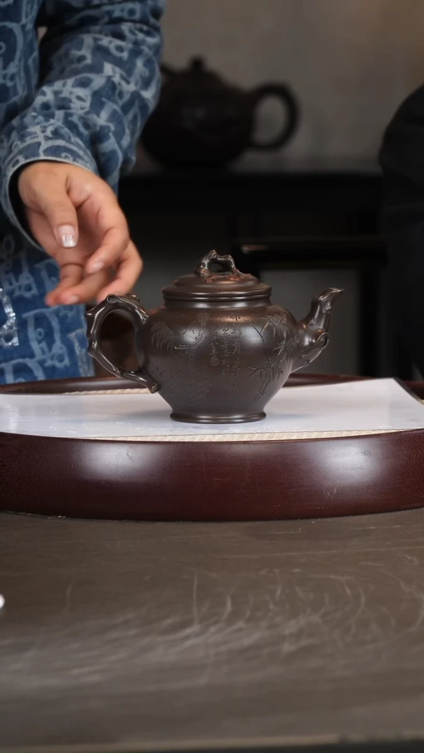 茶壶紫砂朱小华/紫泥-梅报春-420cc