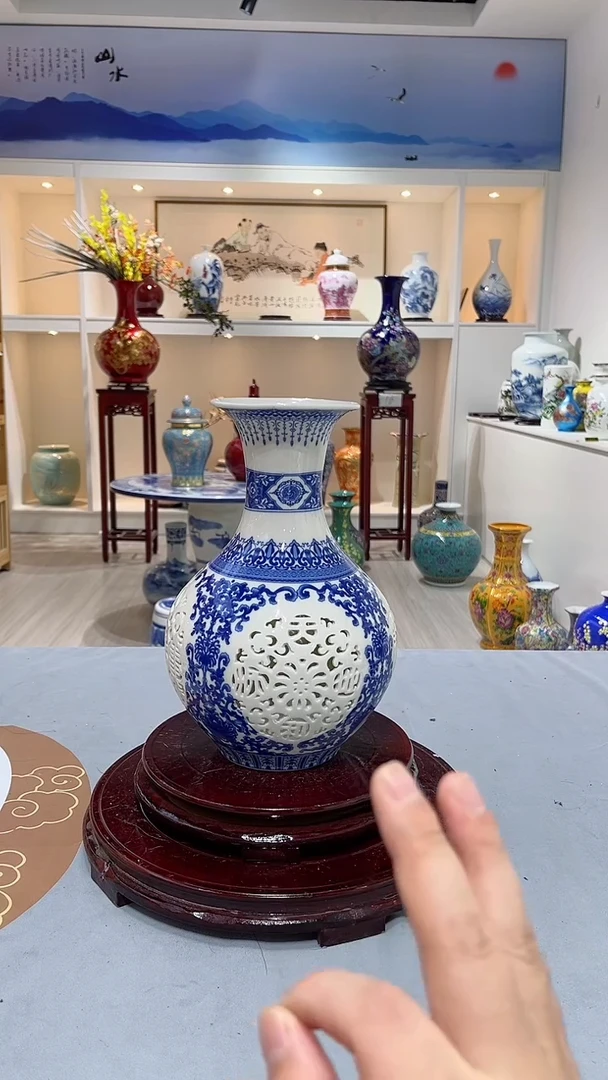 摆件镂空景德镇陶瓷花瓶够27