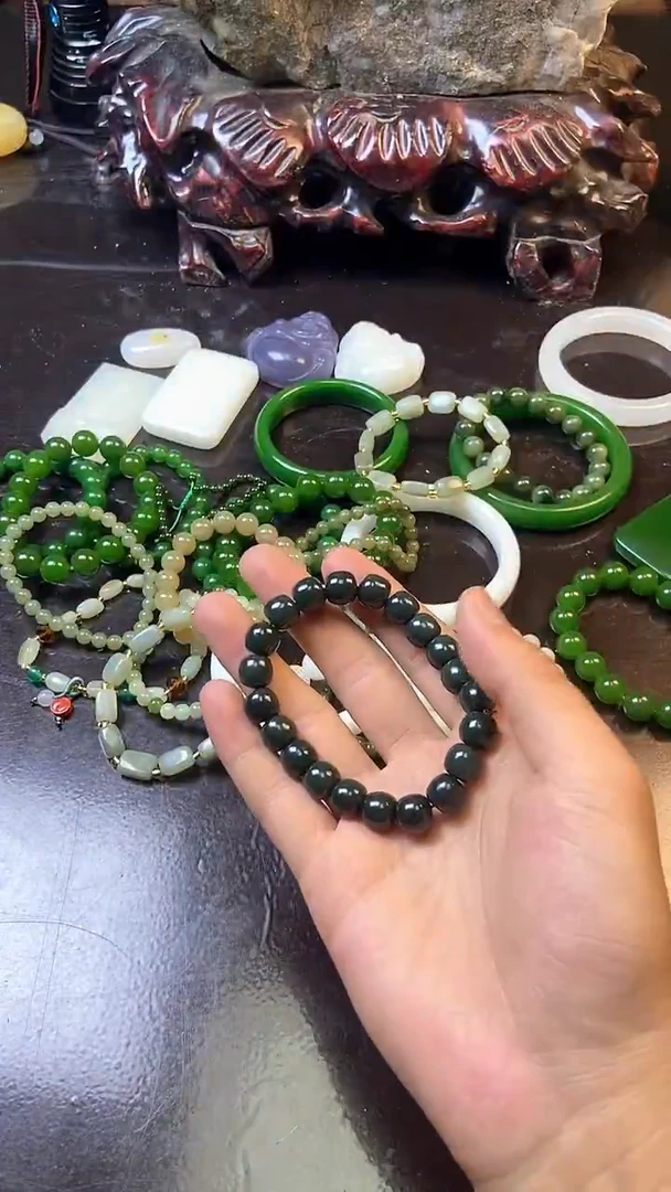 手串未镶嵌和田玉主播推荐！！主播推荐！！