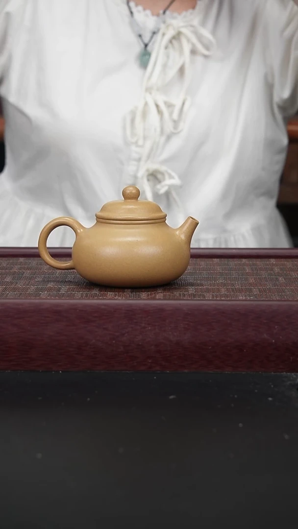 茶壶紫砂lzy黄金段 容天200cc