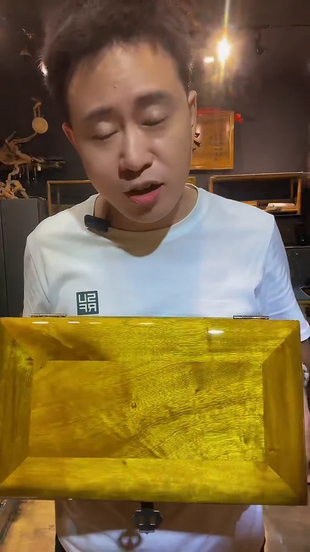 木金丝楠木制品箱子