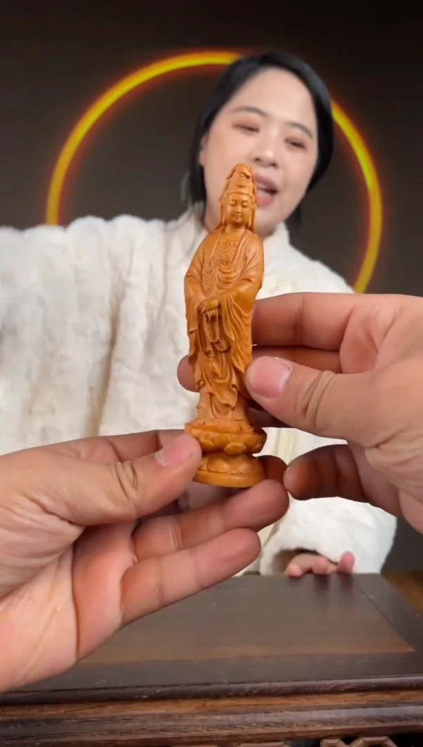 【闪购商品】柏木（崖柏）手工摆件,先抢先得!