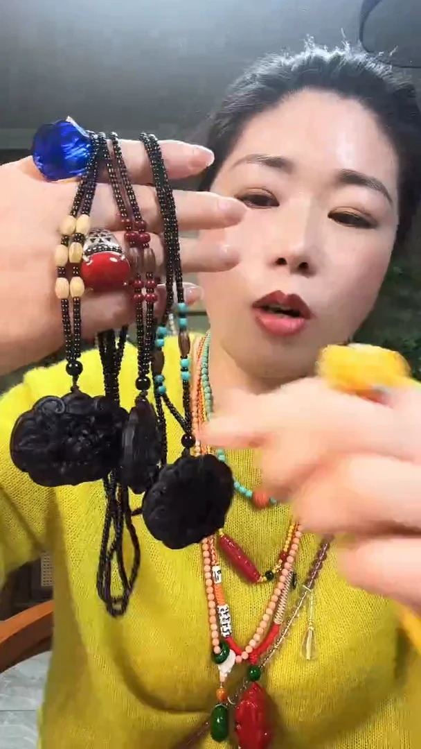 【闪购商品】树脂制品0000000T883