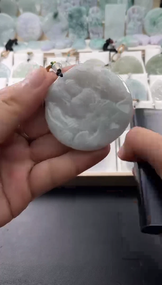 颈饰未镶嵌翡翠....10/10/.228