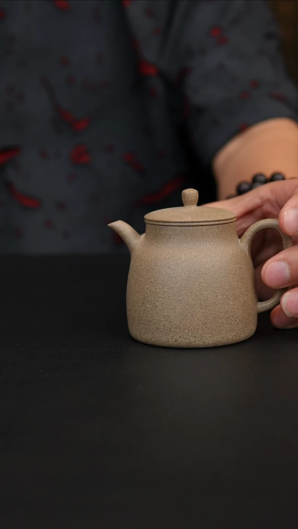 茶壶紫砂紫砂壶微瑕青段极直