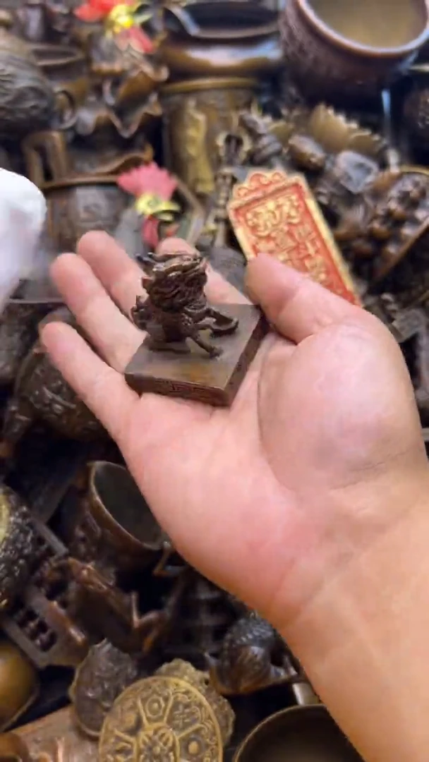 精美铜器，点击下单