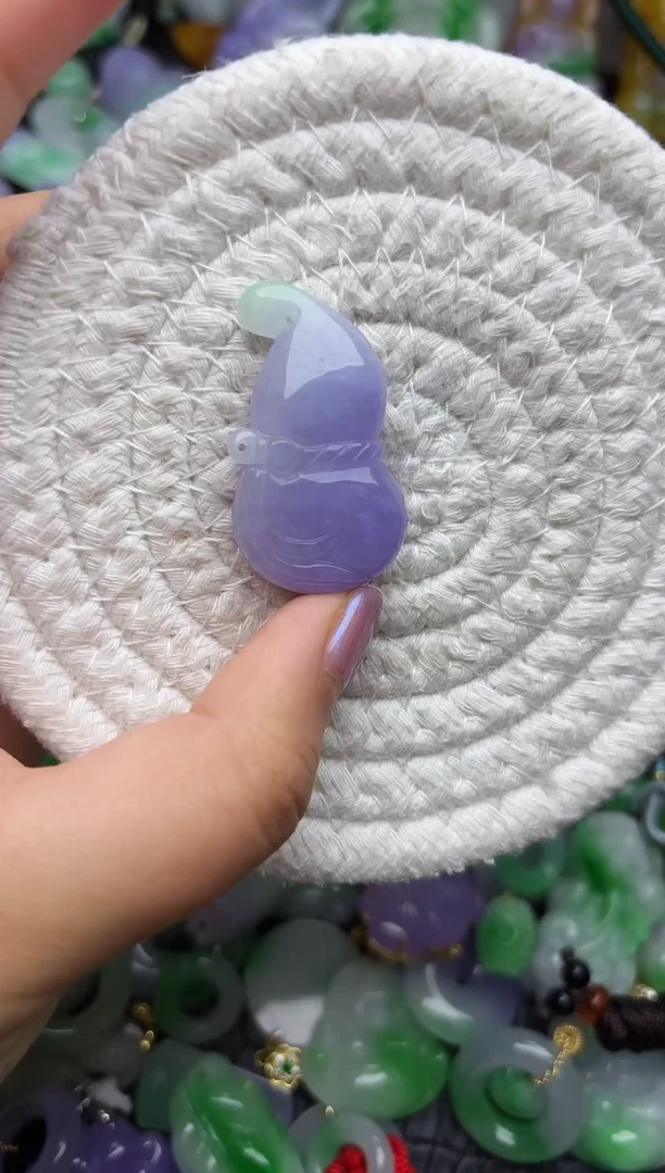 颈饰未镶嵌翡翠缅甸翡翠吊坠