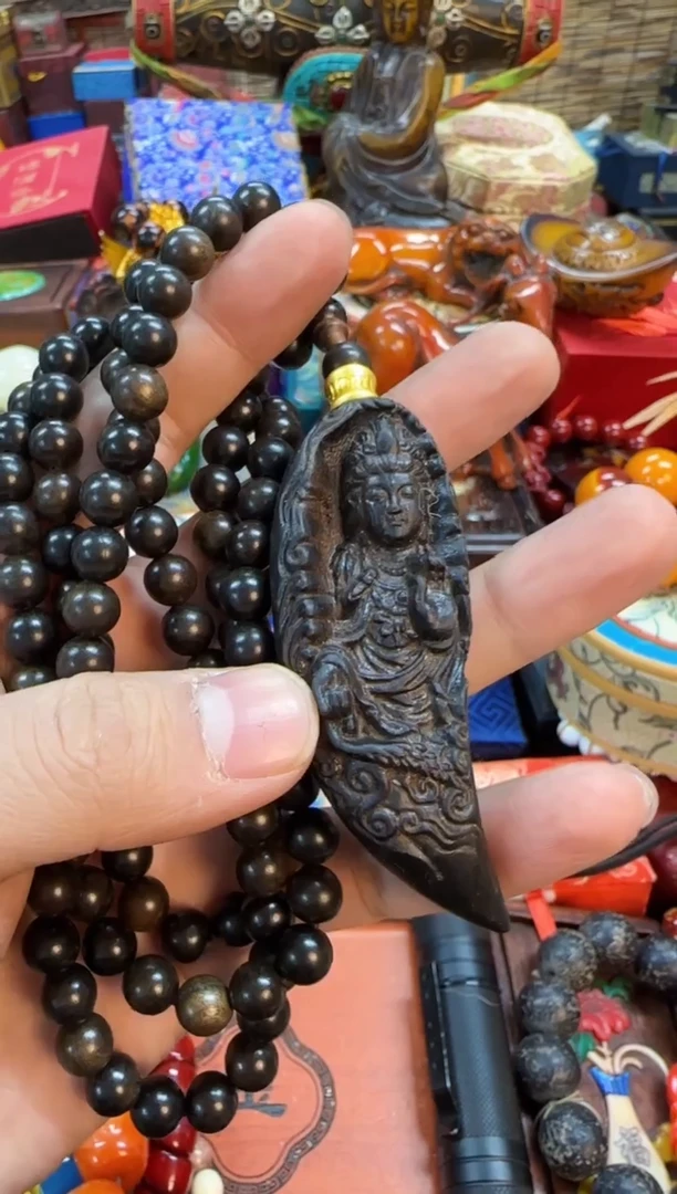 【闪购商品】滴血莲花菩提吊坠扎西当天订单当天直发如图所示