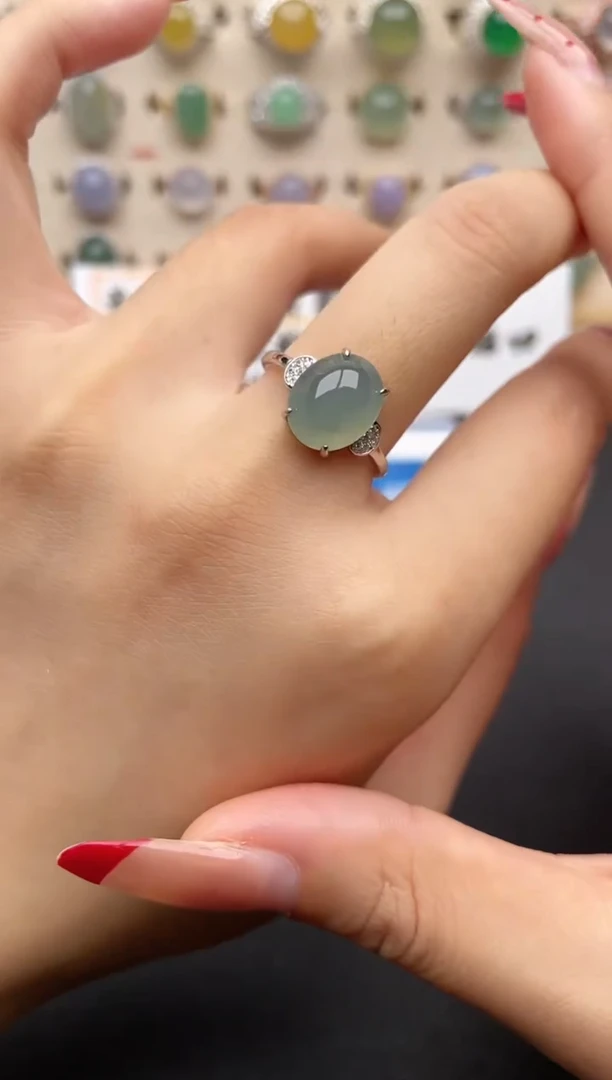 【闪购商品】翡翠戒指银S925镶嵌一物一证一礼盒