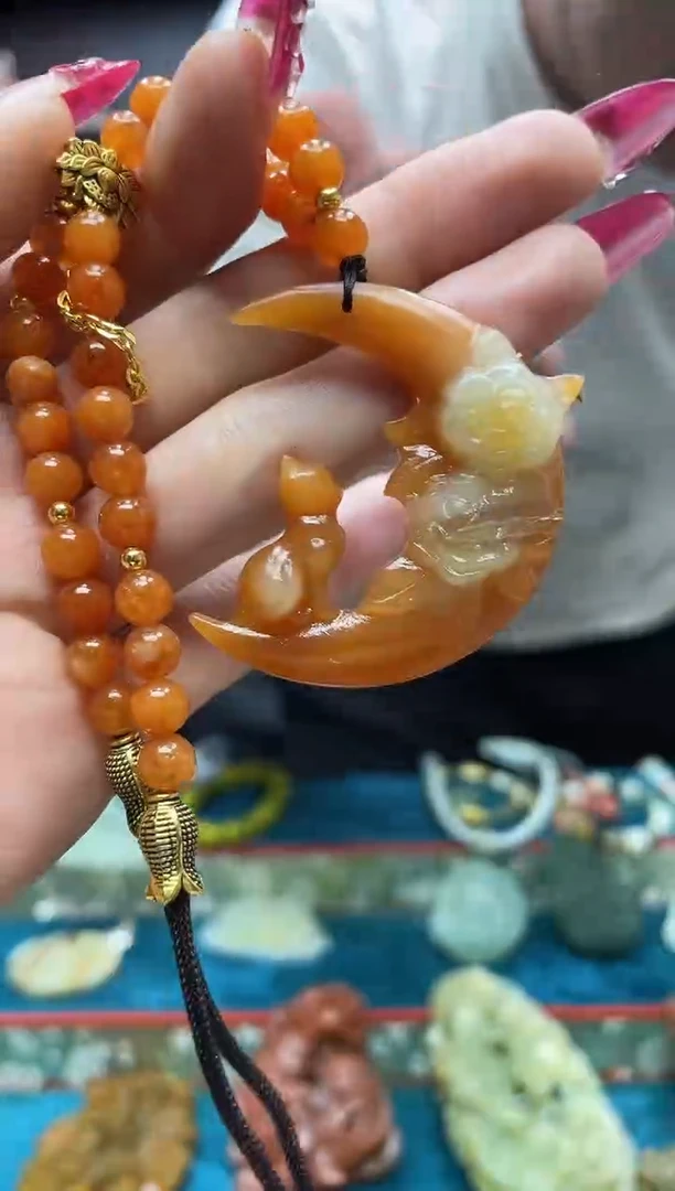 未镶嵌岫玉吊坠·