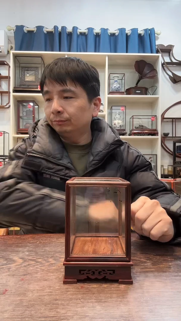 【闪购商品】红酸枝木类木艺玻璃罩623