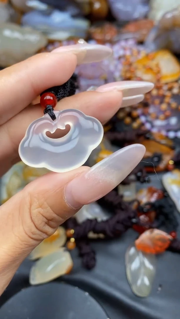 【闪购商品】玛瑙/玉髓颈饰未镶嵌ll