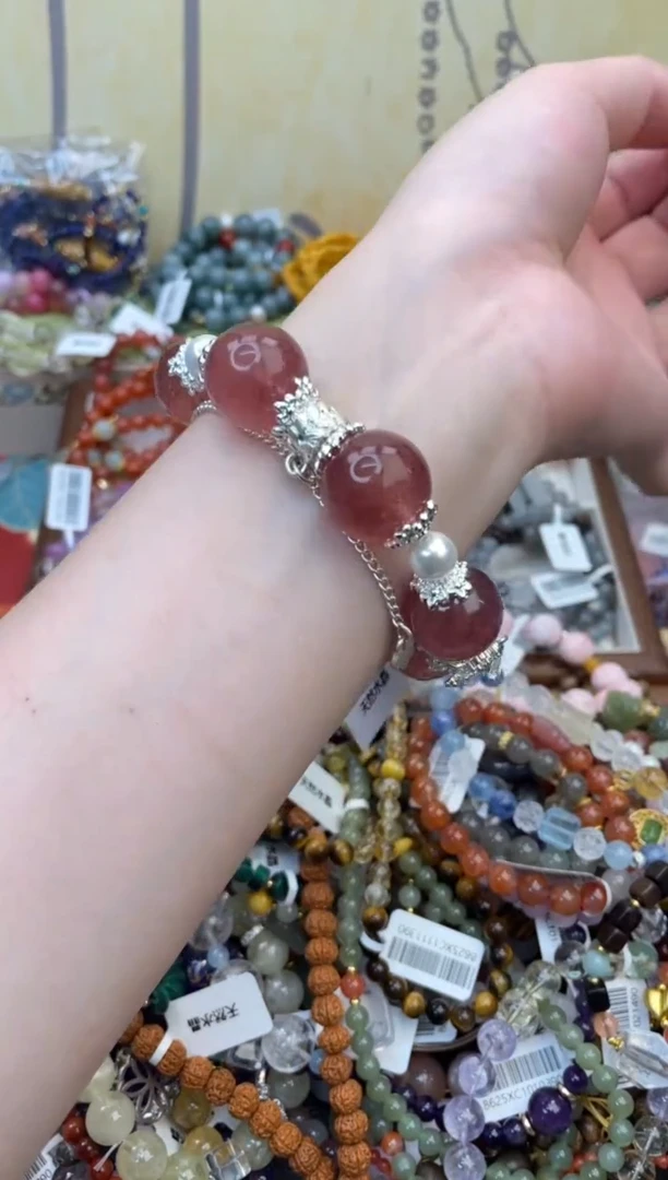 未镶嵌石英质玉手饰456