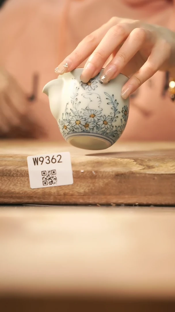 【闪购商品】【经典福利】/ 宝瓶@@W9362