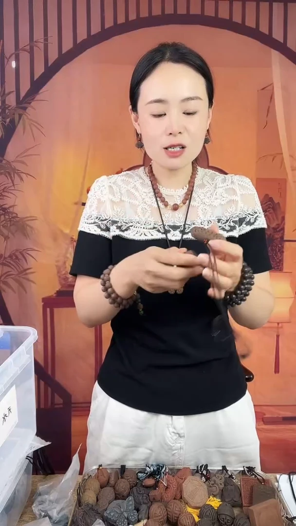 泥塑药王百草香小算盘