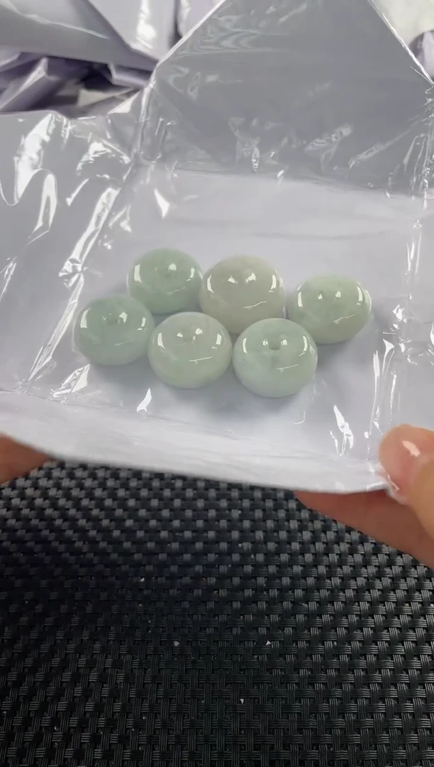 颈饰未镶嵌翡翠6（多样性发一件）