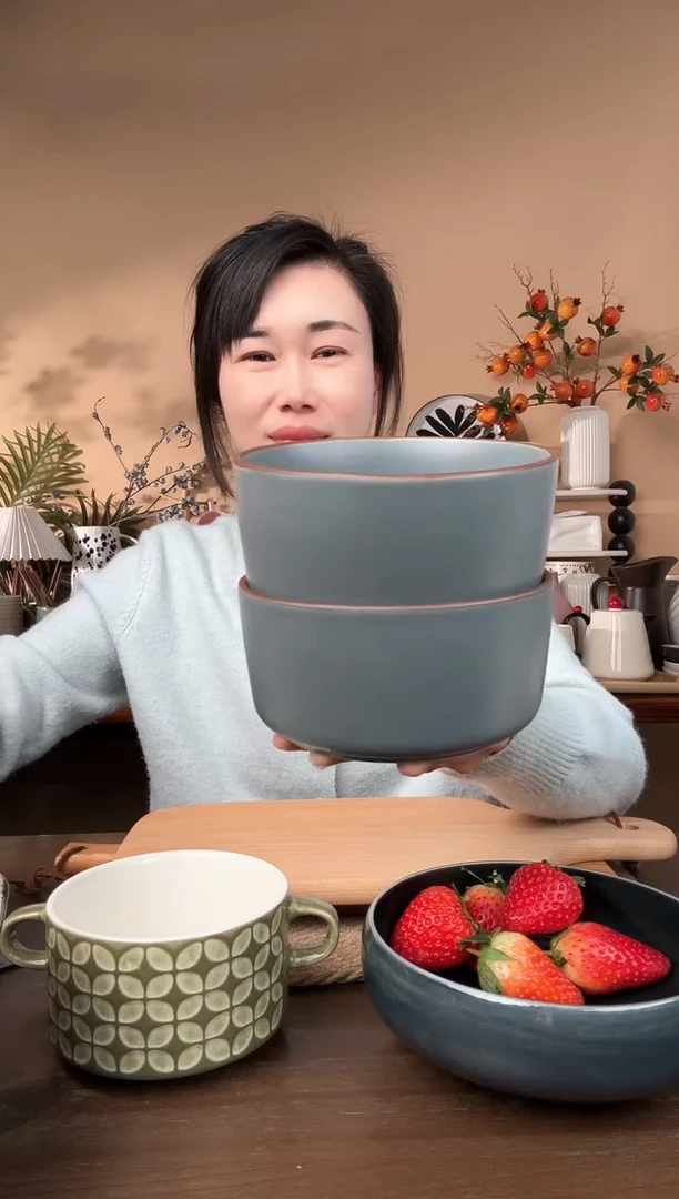 【闪购商品】瓷片5.5英寸直筒碗2只微瑕