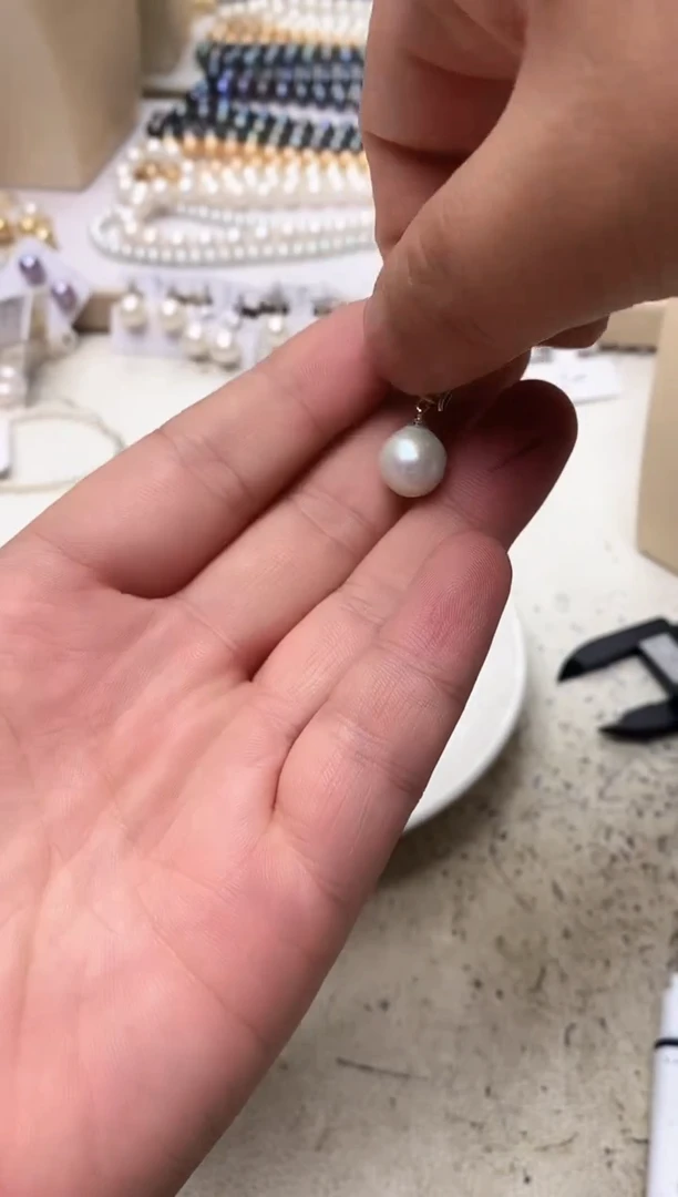 淡水珍珠未镶嵌颈饰1