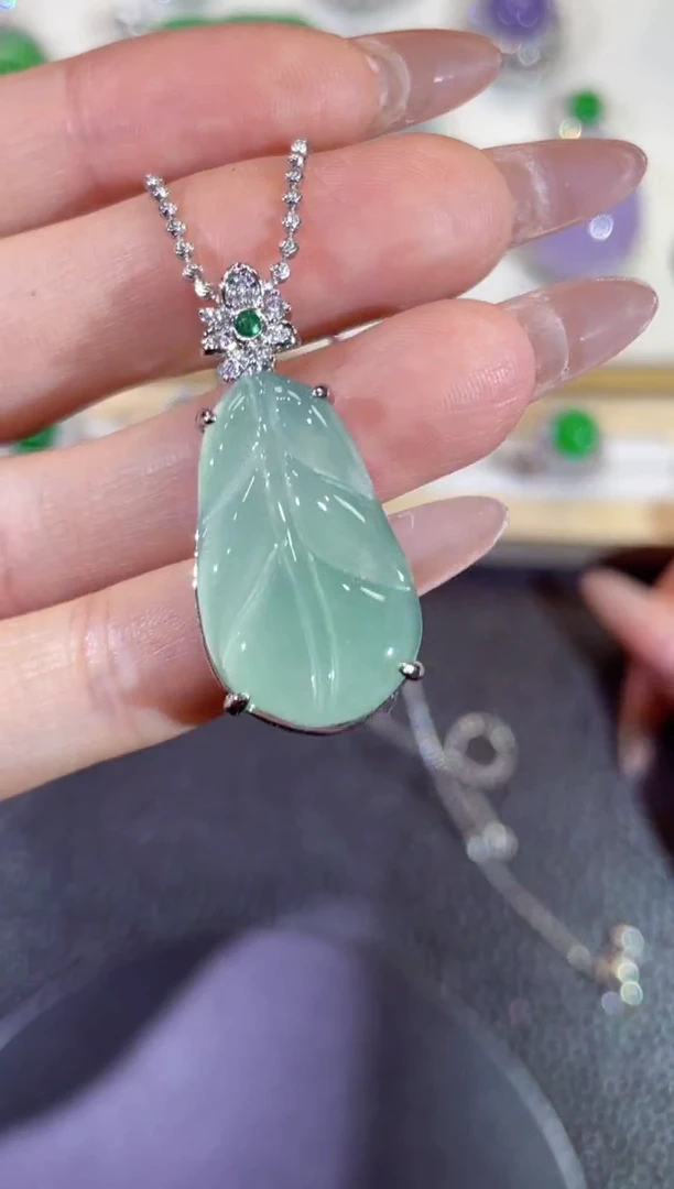 翡翠合金吊坠(不含链)4多人多样性发货1件