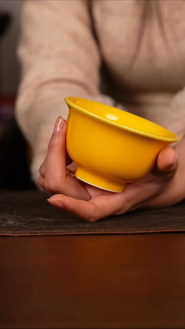 瓷瓷姑娘澄观柴窑颜色釉帝王黄杯