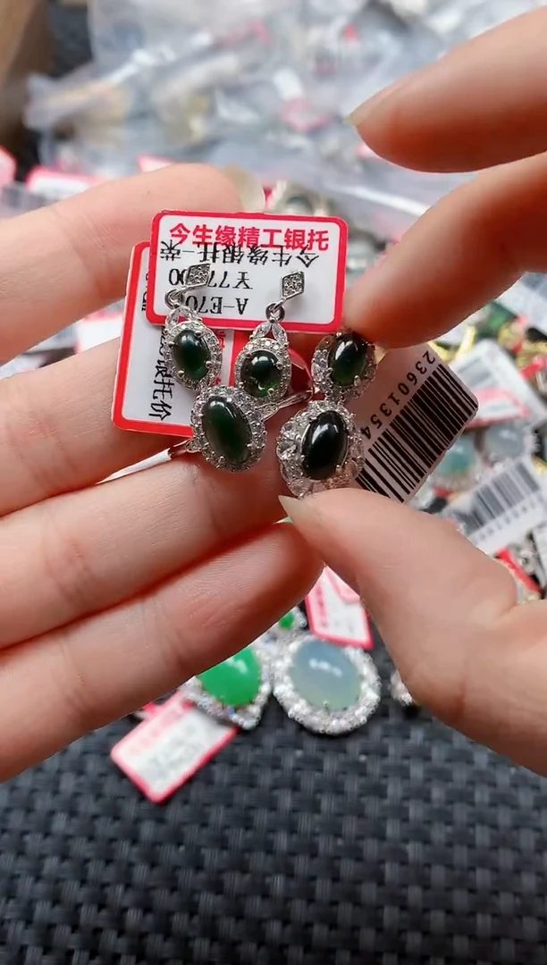 银S925镶嵌戒指翡翠天然A货缅甸翡翠