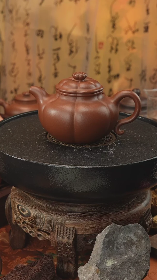 茶壶紫砂寿桃壶  底槽清