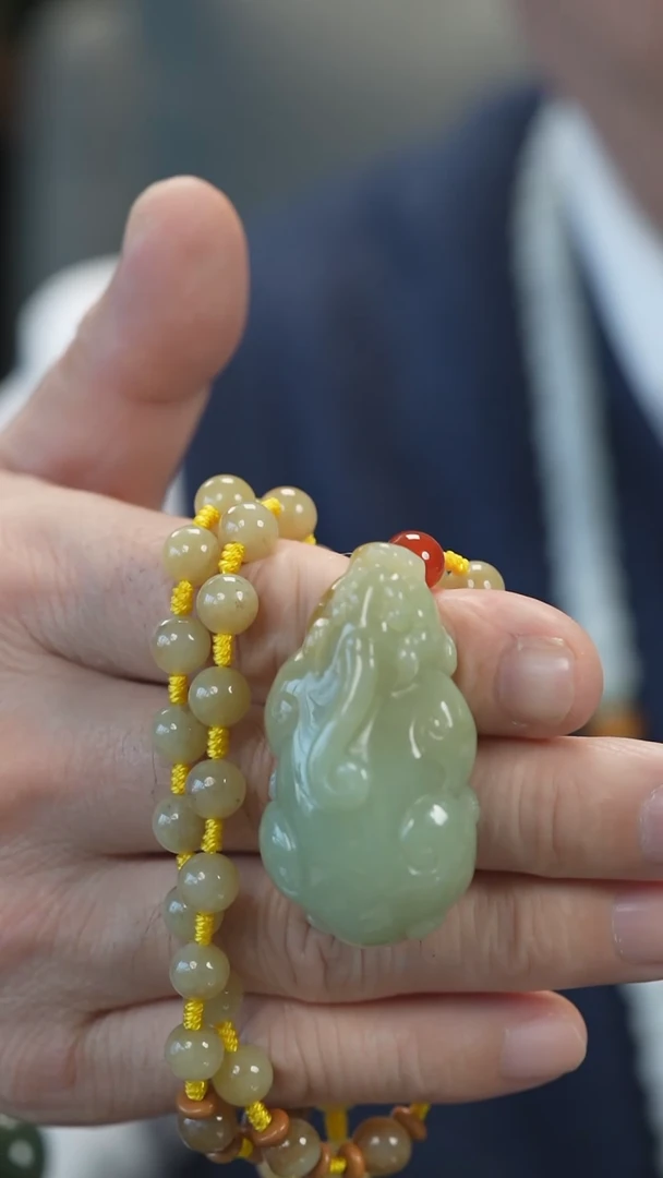 【闪购商品】和田玉吊坠未镶嵌貔貅5.12*2.8*1.89 79g