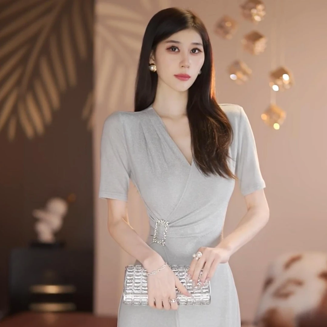 【火火】夏季法式气质时尚感收腰显高显瘦连衣裙-YL11545