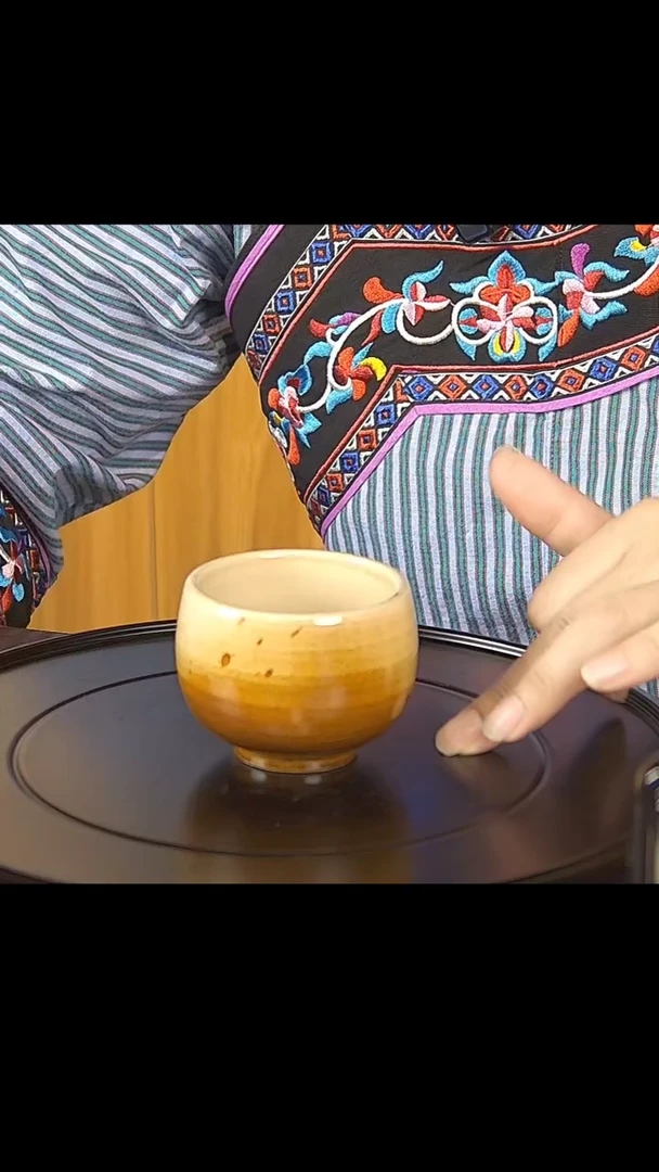 6769牙舟陶梅花主人杯