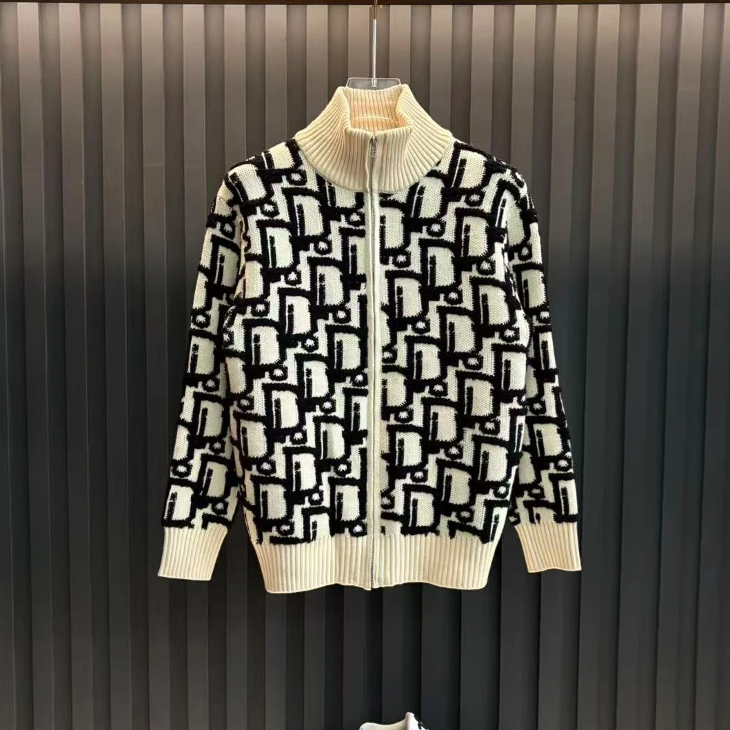 2025秋冬加厚重工字母提花针织开衫加厚过冬爆款轻奢