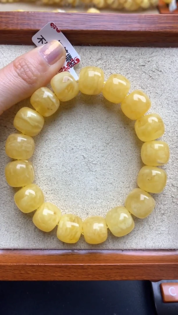 【闪购商品】蜜蜡珠宝奇石未镶嵌40