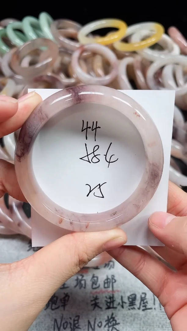 未镶嵌手镯石英质玉44