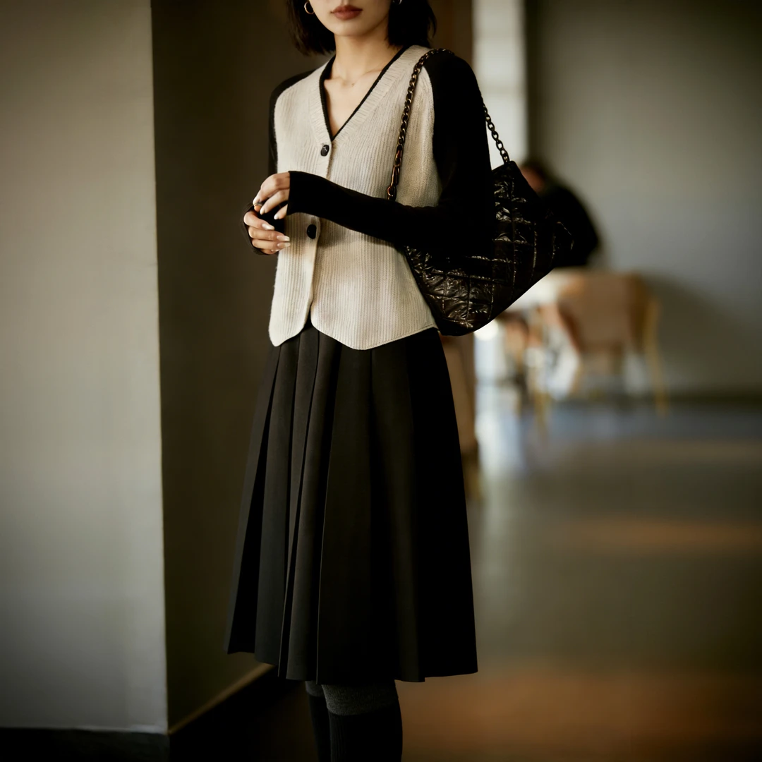 桑蚕丝羊绒混纺气质款百褶裙女2025冬季新款高腰显瘦百搭半身裙