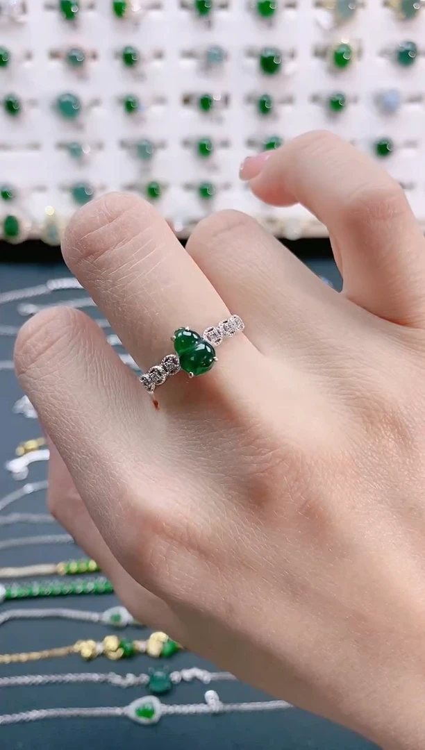 【闪购商品】翡翠戒指银S925镶嵌天然翡翠