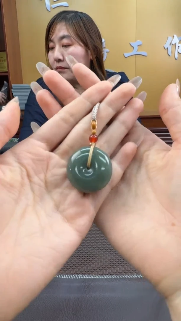 【闪购商品】和田玉挂件未镶嵌30