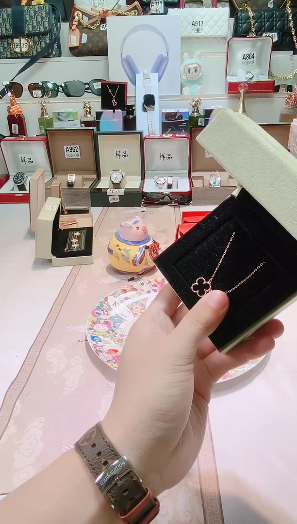 瓷片瓷器 库房到期 全部地板价@@1