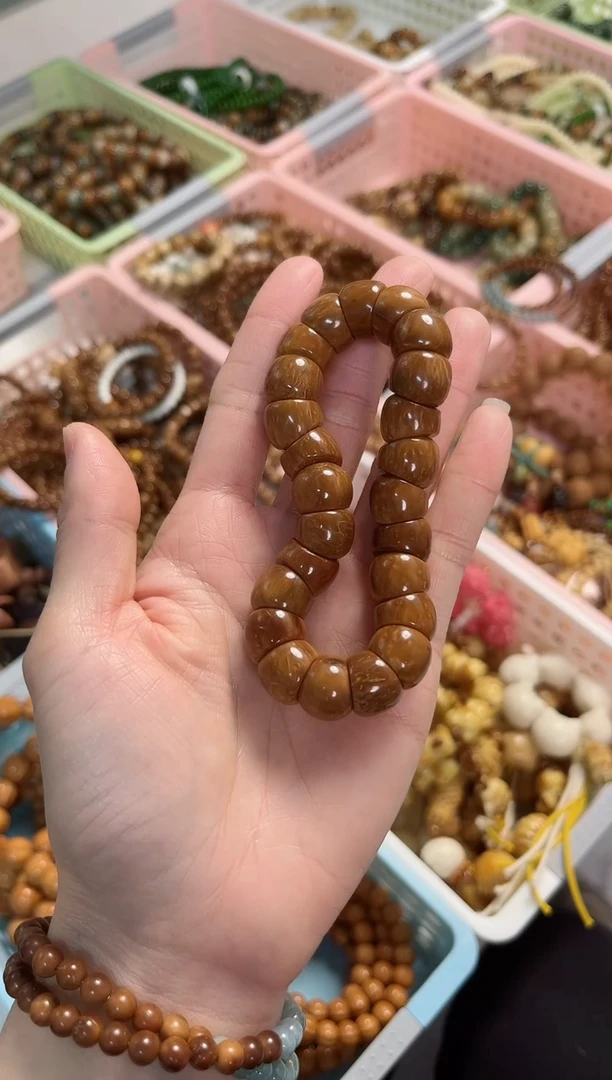 【闪购商品】库克手串库克蒜瓣大肠 1.4