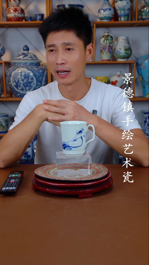 现代景德镇手工手绘陶瓷摆件2