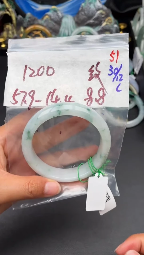 未镶嵌定制翡翠毛货需精细抛光多样性发1件51