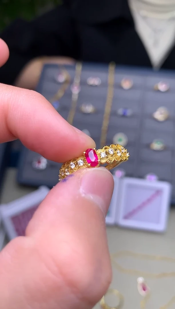 银S925镶嵌戒指红宝石戒指