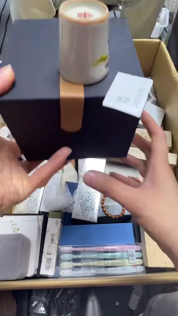 冧瓷片瓷片瓷片瓷片